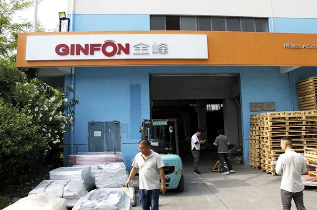 GINFONグループの倉庫保管及び生産現場